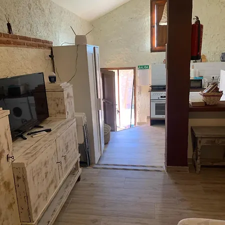 Casa Parvathi Apartment